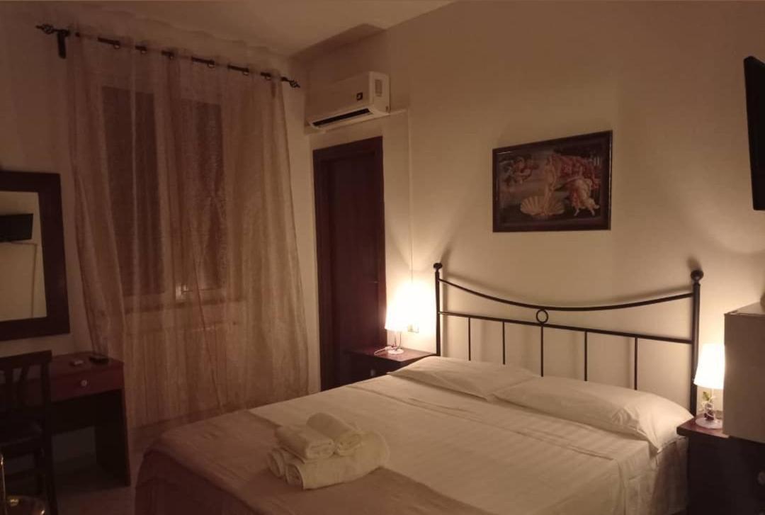 Onlyrooms Cagliari Eksteriør bilde